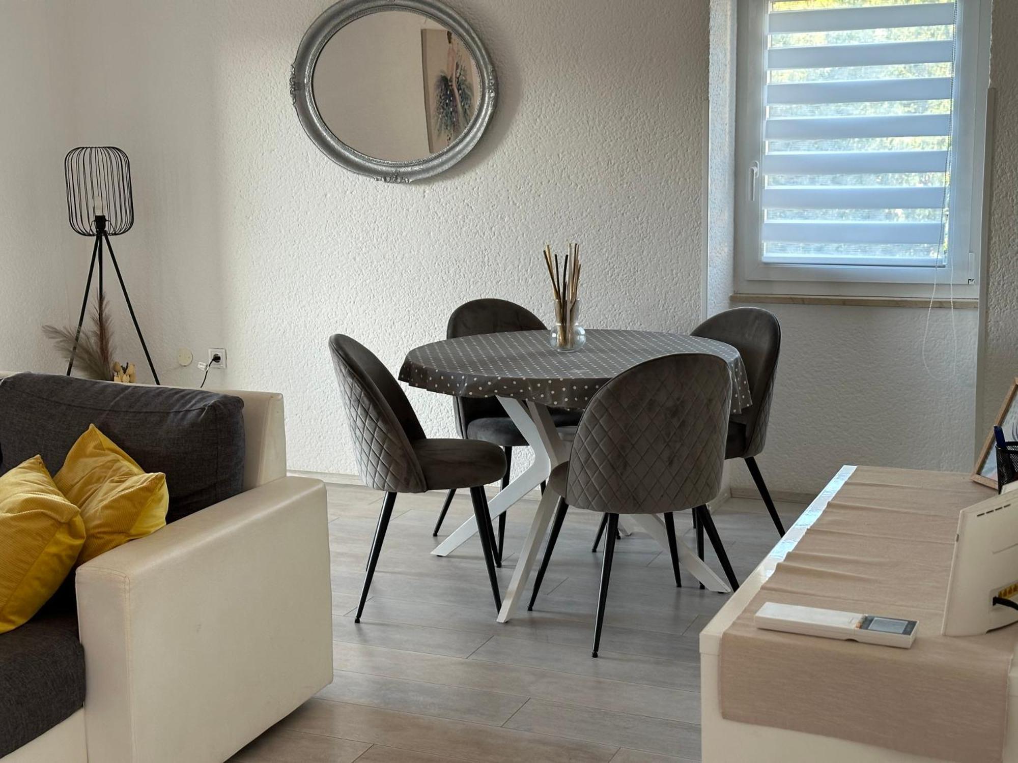 Apartment Peloza 1 Porec Exterior photo