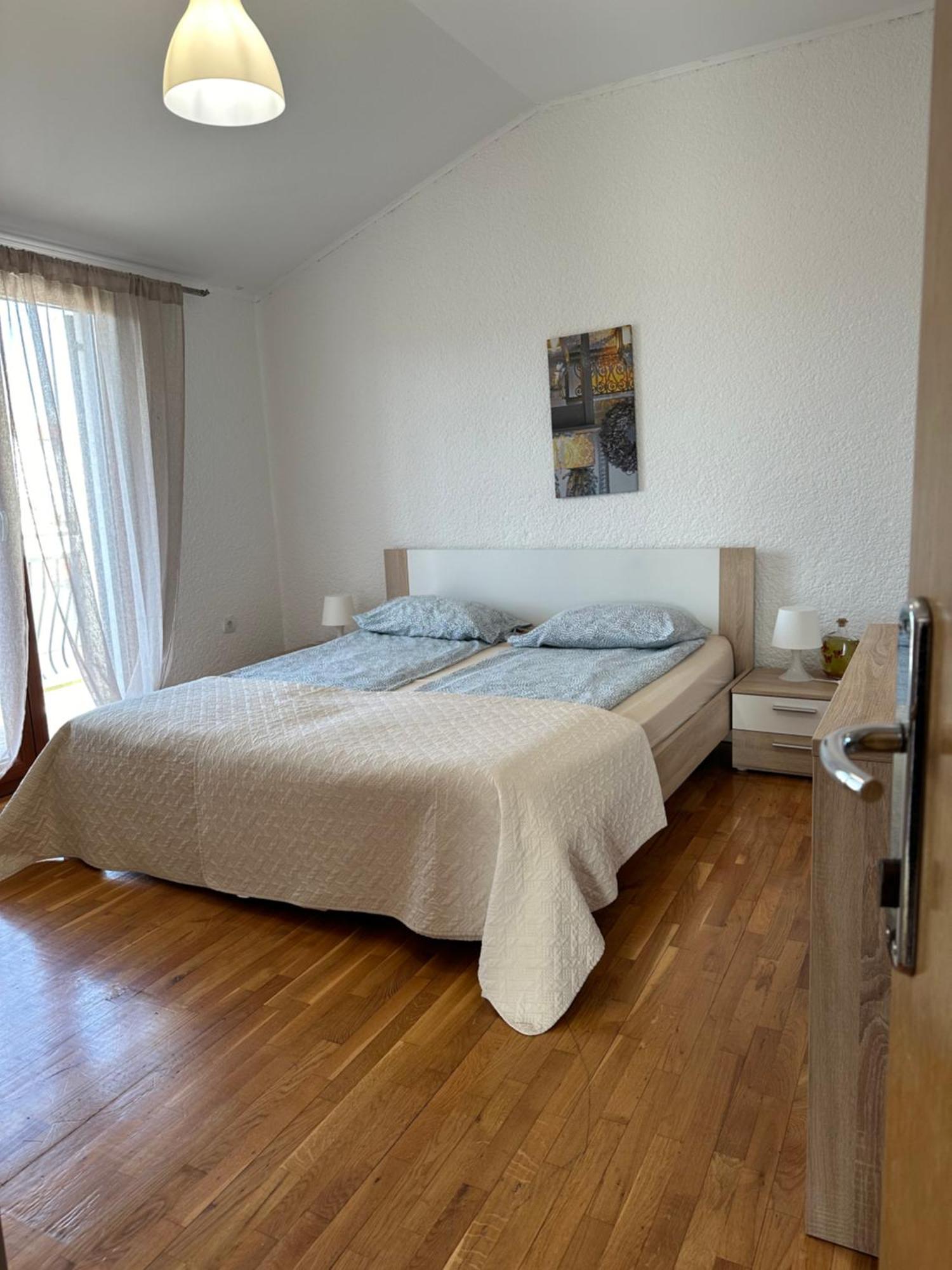 Apartment Peloza 1 Porec Exterior photo